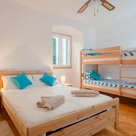 شقة Lct Alberti Palace *